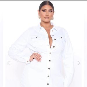 Editorial Love Distressed Denim Dress 🤩